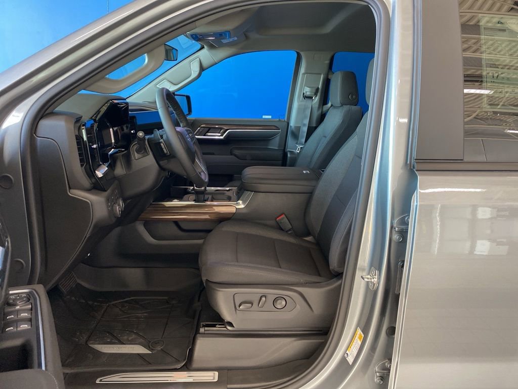 New 2026 Chevrolet Silverado 1500 RST w/ Redline Edition image 12