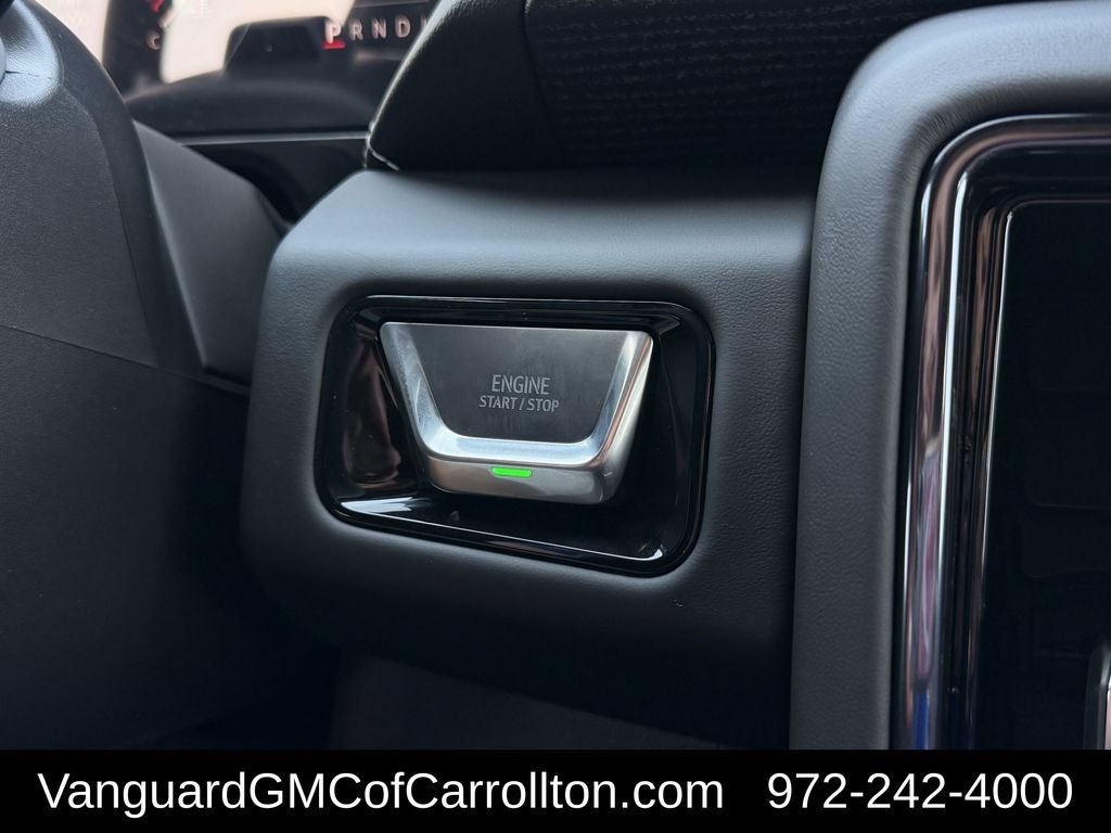 New 2026 GMC Yukon AT4 Ultimate w/ LPO, Floor Liner Package AWD/4WD image 19