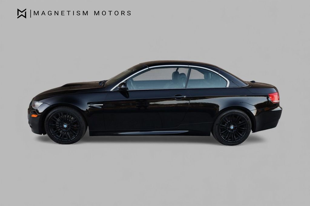Used 2008 BMW M3 Convertible w/ Technology Pkg image 3