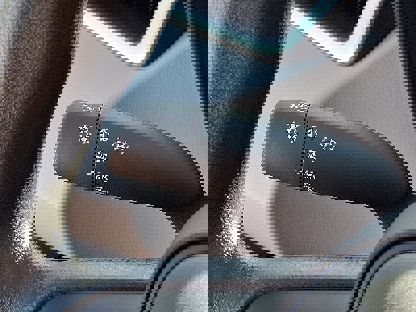 Certified 2026 Toyota Corolla LE FWD image 25