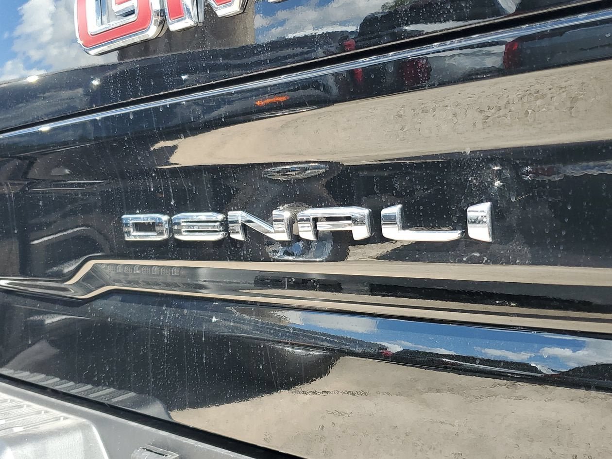 New 2026 GMC Sierra 1500 Denali w/ Technology Package AWD/4WD image 9