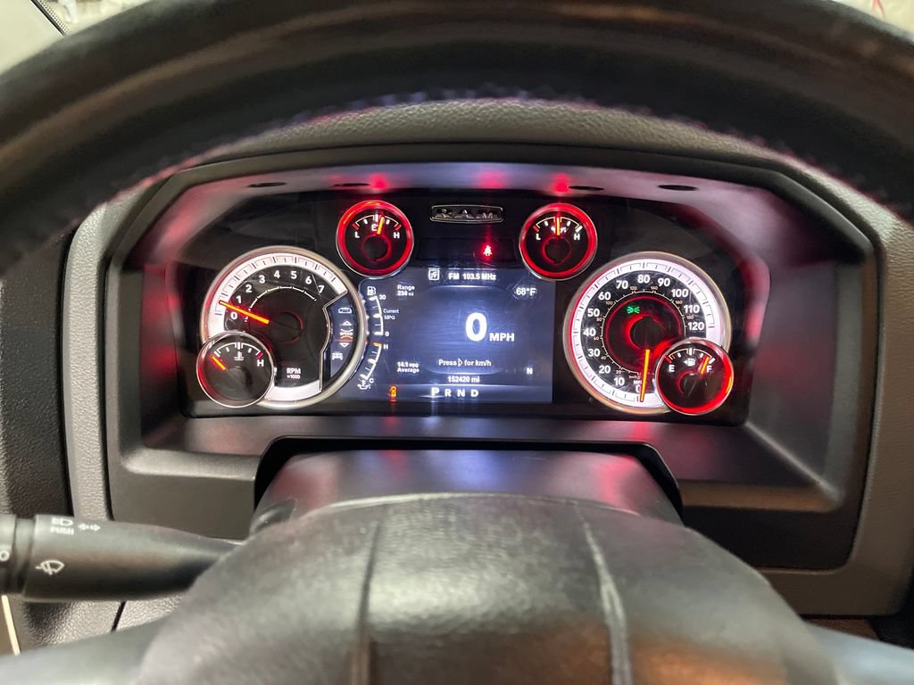 Used 2017 RAM 1500 Classic SLT w/ Luxury Group AWD/4WD image 21