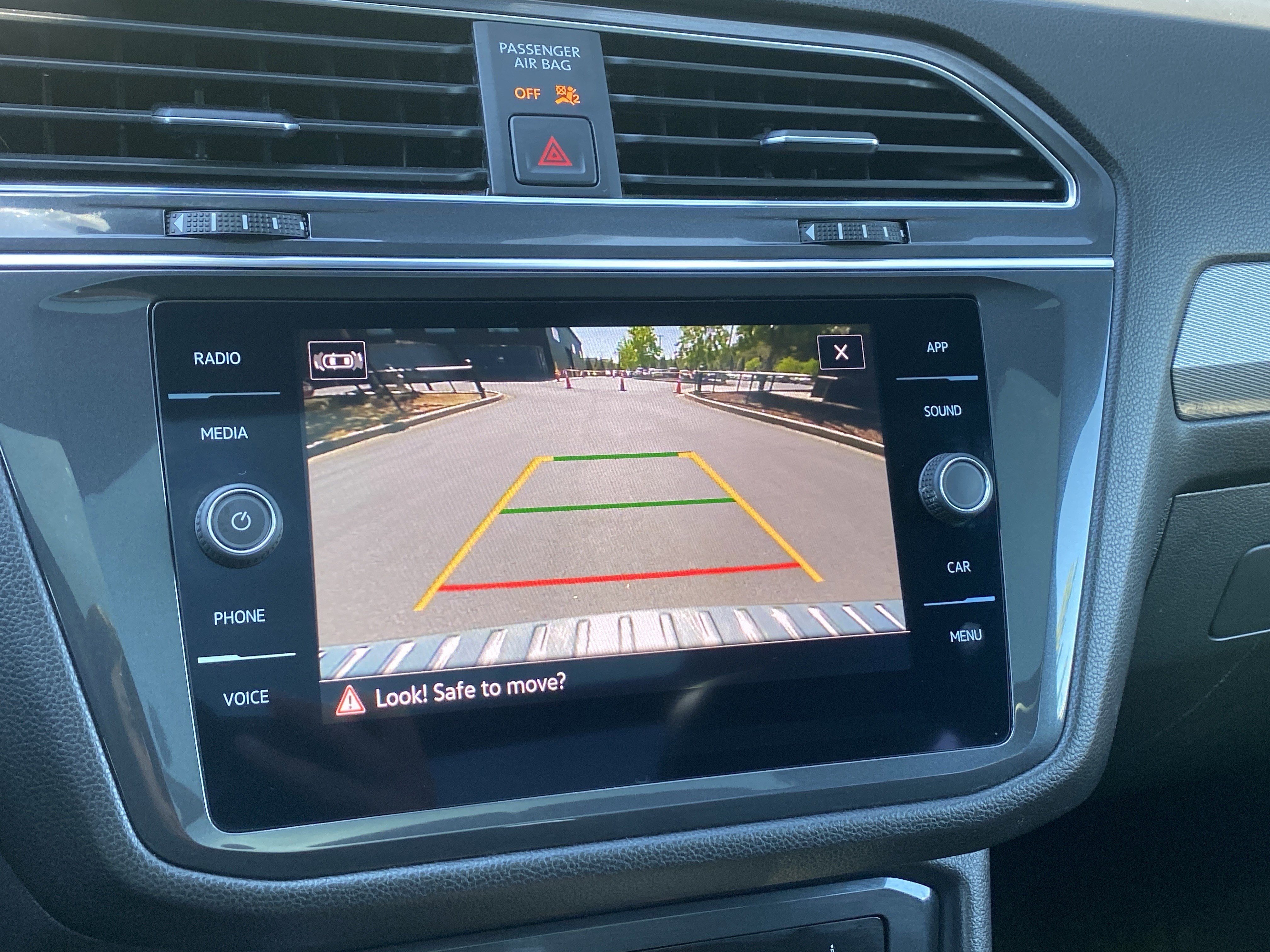 Used 2023 Volkswagen Tiguan SE R-Line FWD image 39