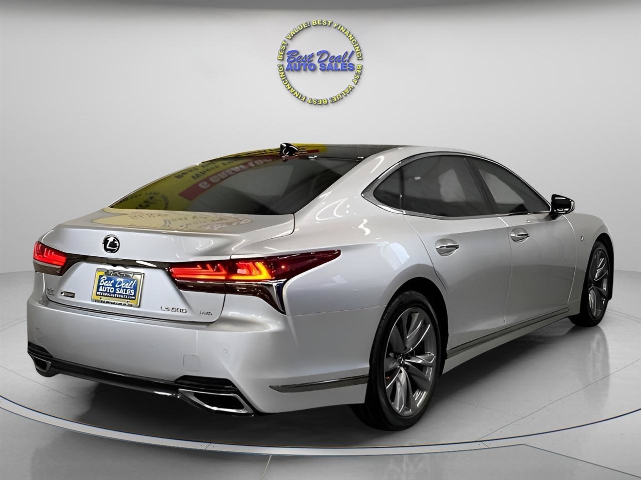 Used 2019 Lexus LS 500 F Sport w/ Accessory Package (Z1) AWD/4WD image 5