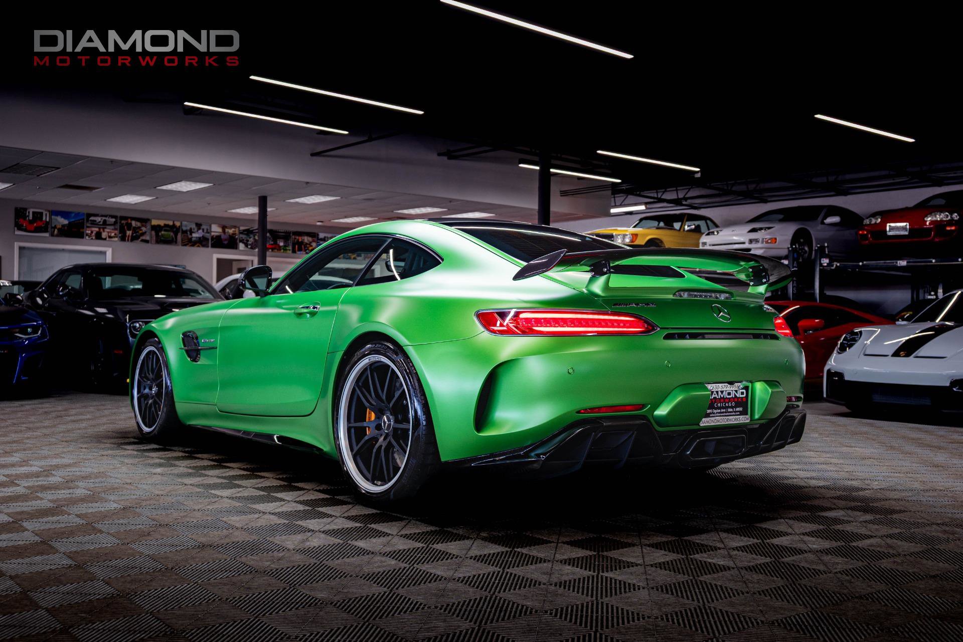 Used 2018 Mercedes-Benz AMG GT R image 2