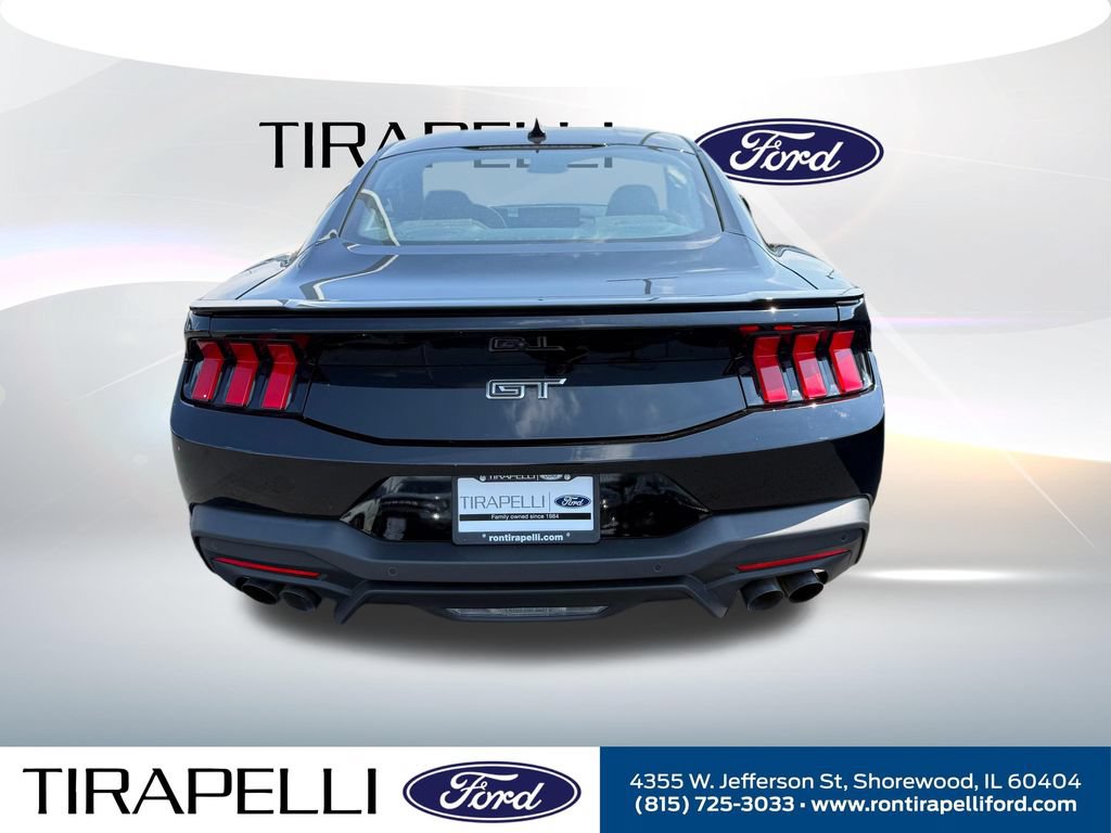Used 2025 Ford Mustang GT RWD image 9