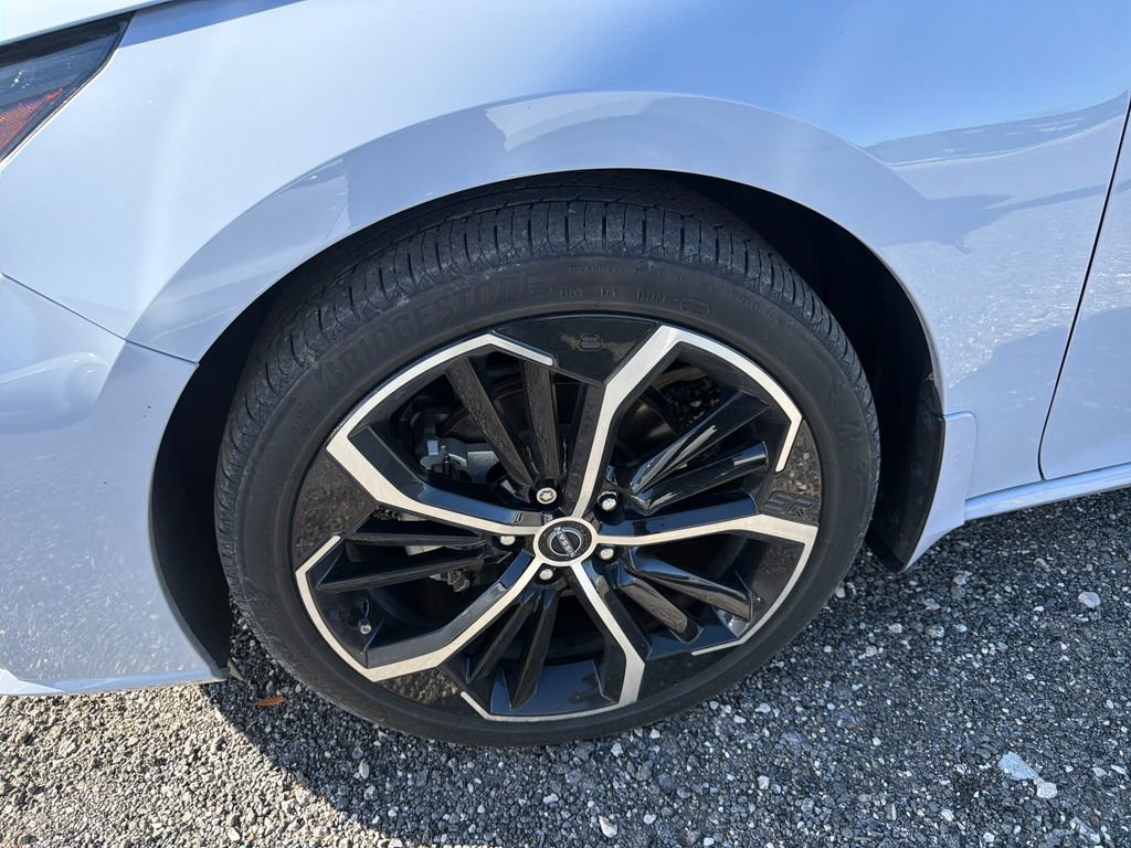 Used 2024 Nissan Altima 2.5 SR w/ SR Premium Package image 17