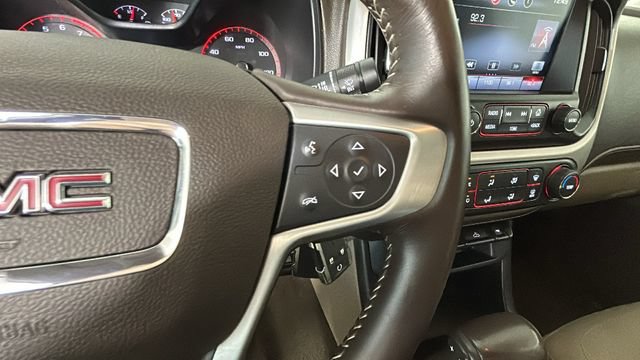 Used 2015 GMC Canyon SLE AWD/4WD image 16