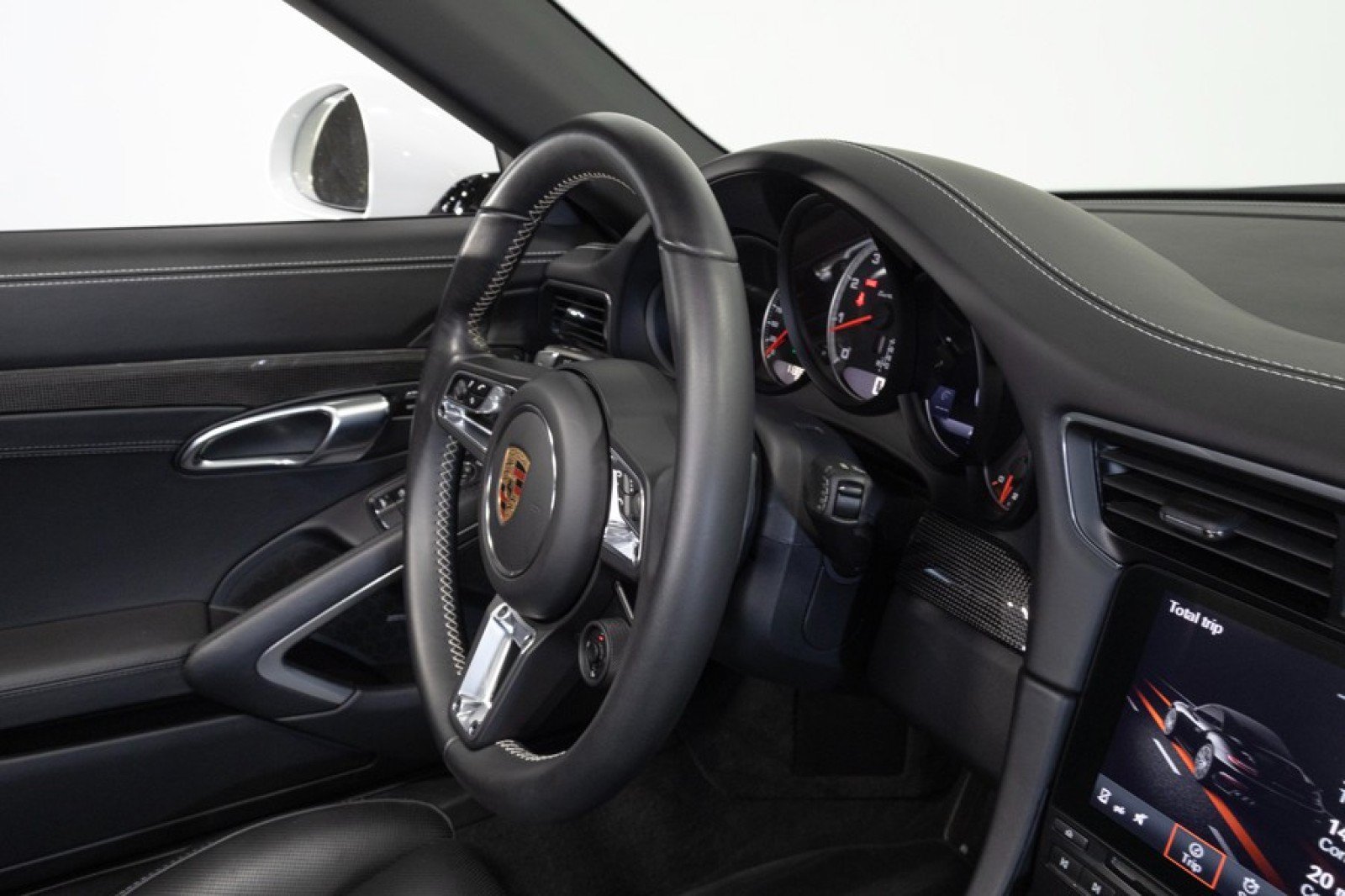 Used 2019 Porsche 911 Turbo S AWD/4WD image 51