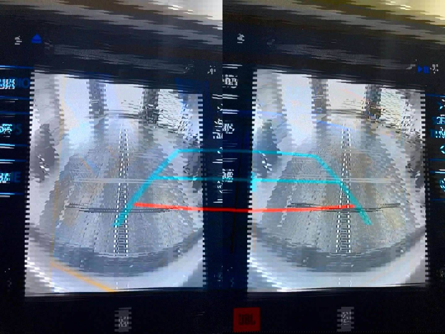 Used 2018 Toyota Tacoma Limited image 14