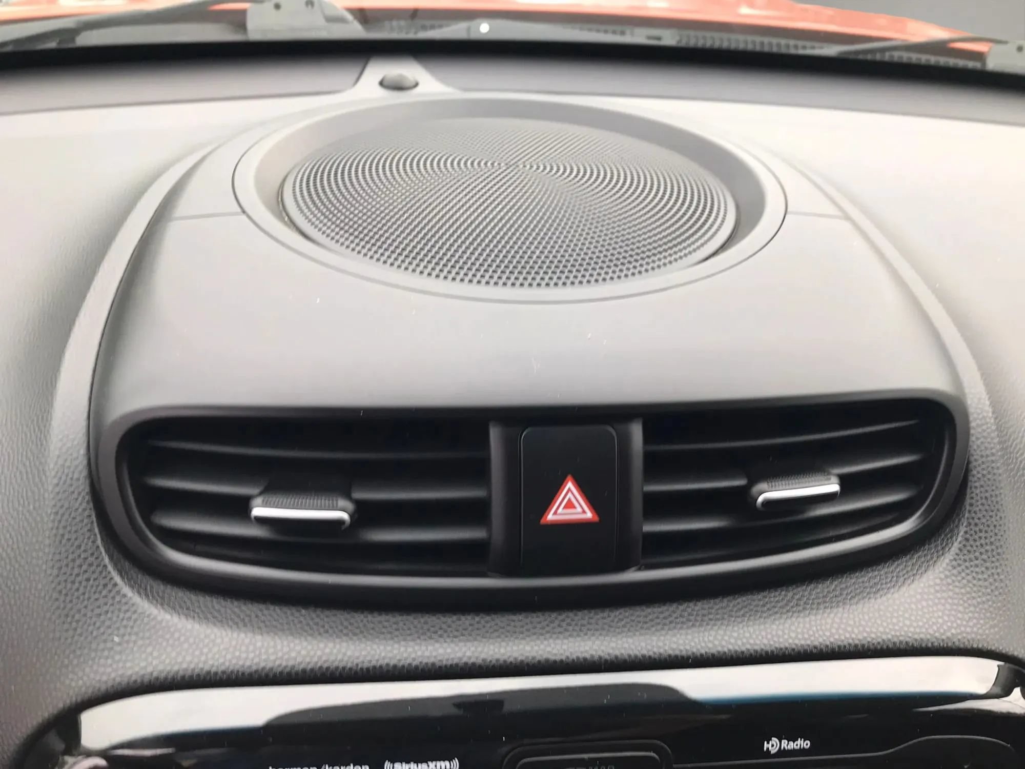 Used 2018 Kia Soul ! w/ Tech Package FWD image 21