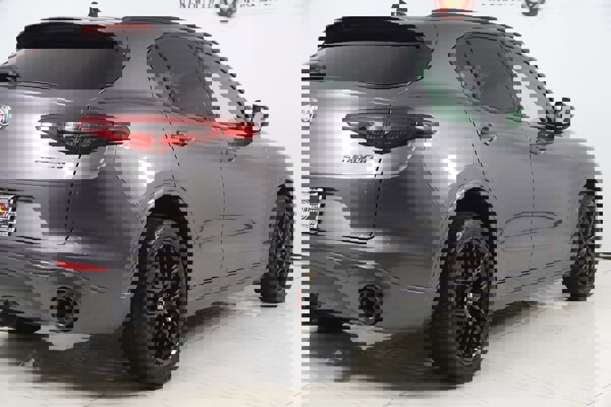 Used 2020 Alfa Romeo Stelvio Ti Sport w/ Quick Order Package 22S Sport image 51