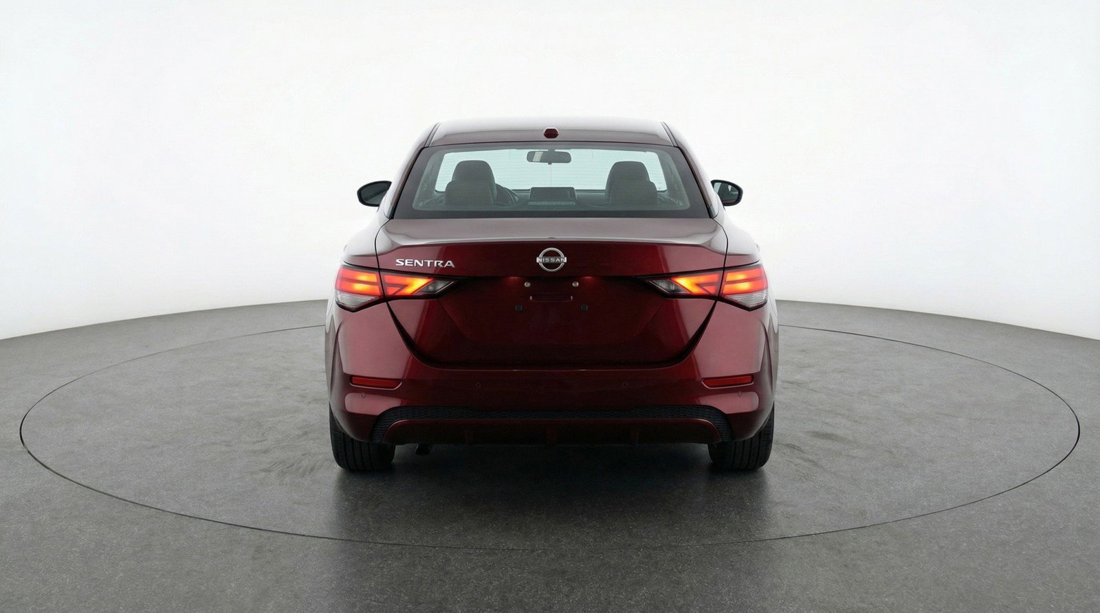 Used 2025 Nissan Sentra SV image 7