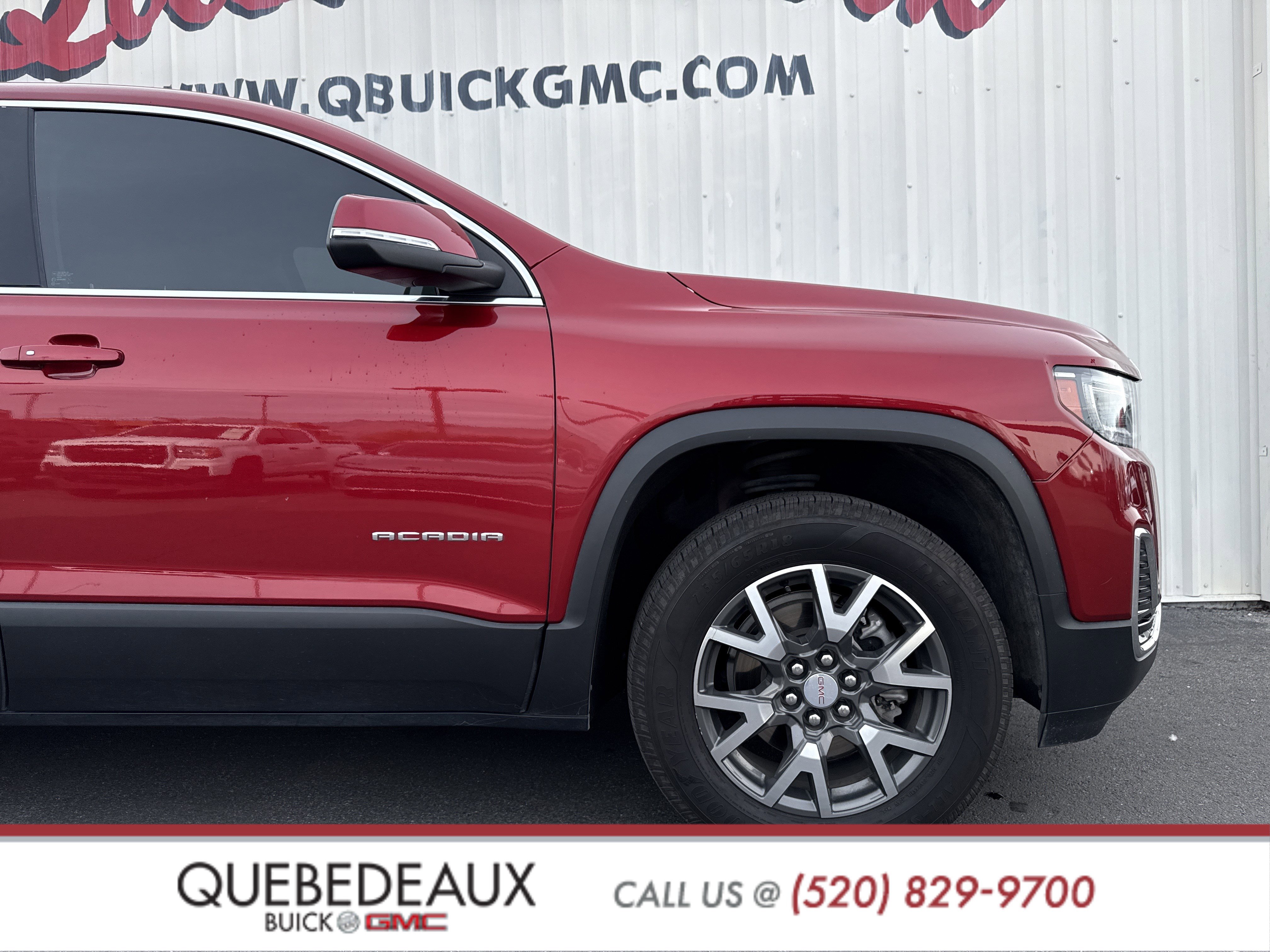 Used 2023 GMC Acadia SLE image 22
