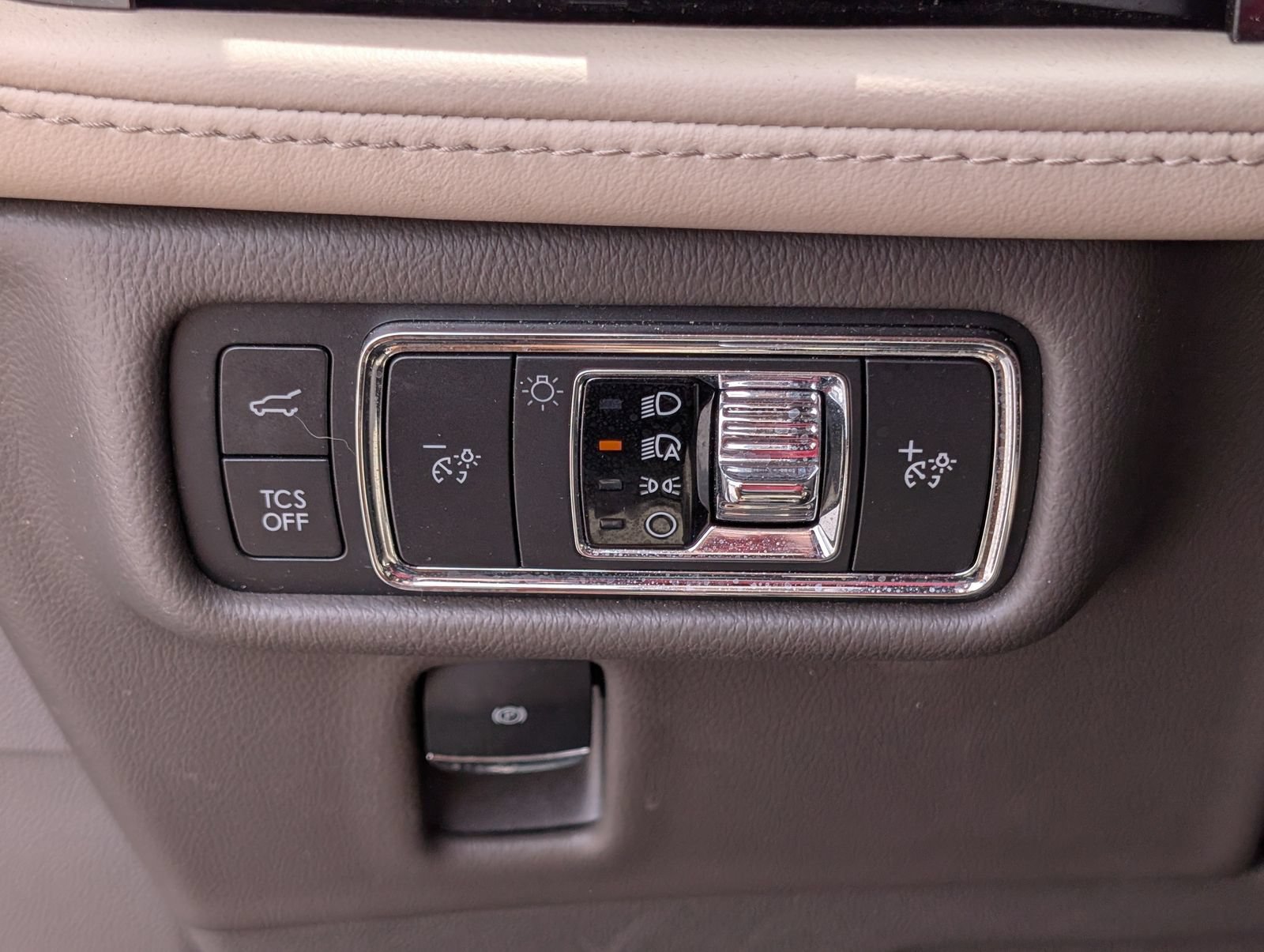 Used 2022 Lincoln Nautilus Reserve AWD/4WD image 22