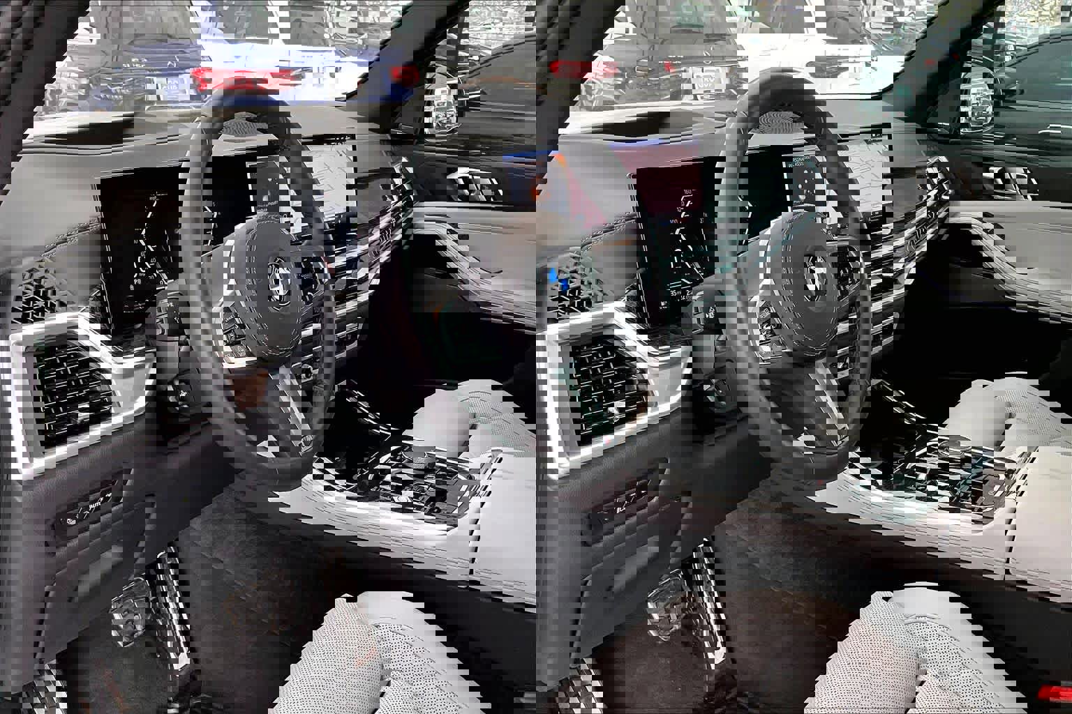 Used 2024 BMW X5 sDrive40i w/ M Sport Package image 18