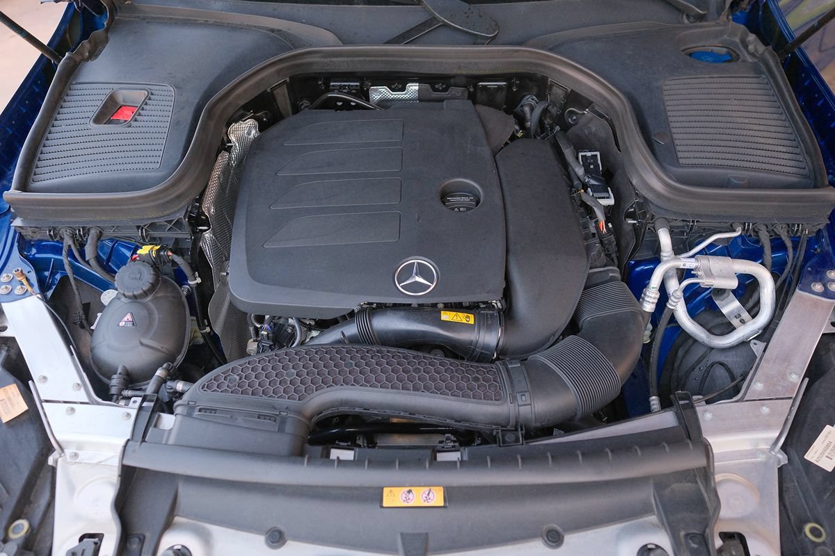 Used 2022 Mercedes-Benz GLC 300 image 8