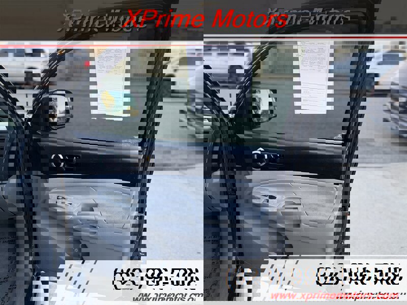 Used 2011 Toyota Tacoma PreRunner w/ SR5 Pkg #2 RWD image 29