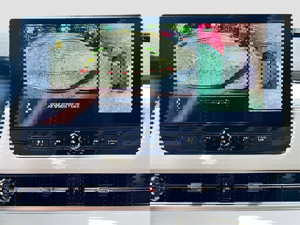 New 2025 Mitsubishi Outlander SE image 14