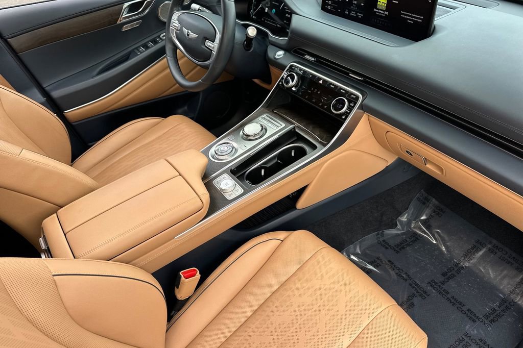 Used 2023 Genesis GV80 2.5T w/ Prestige 20" Package image 18
