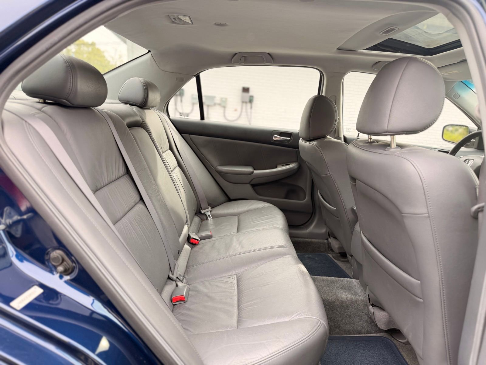 Used 2003 Honda Accord EX image 17