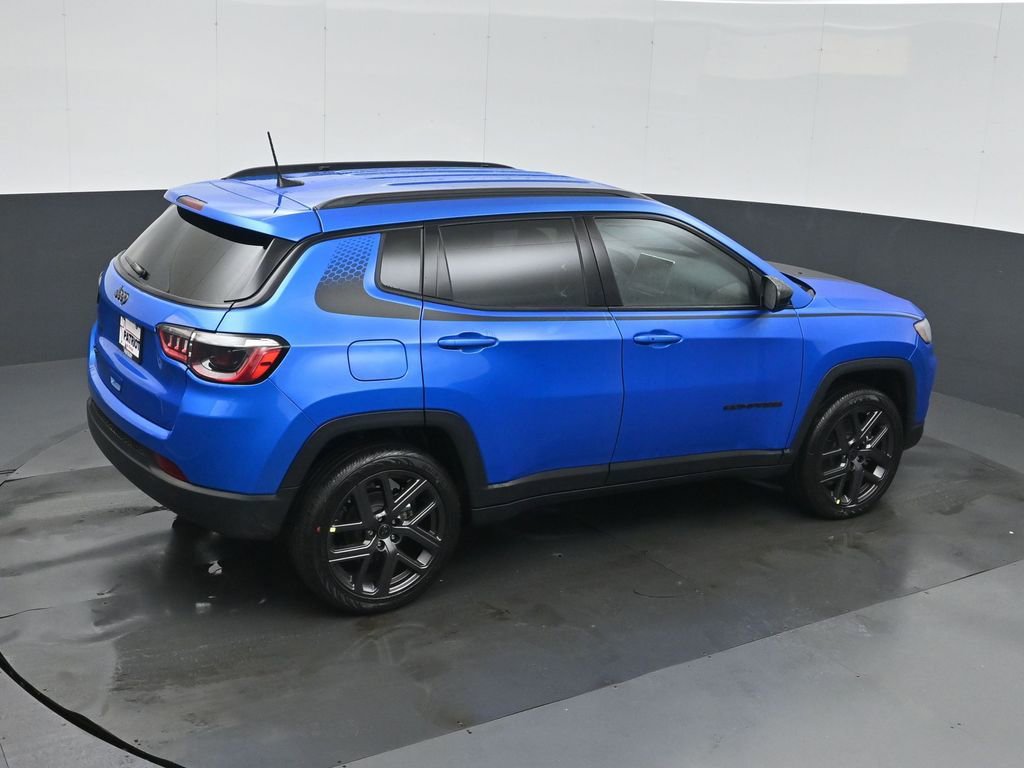 New 2026 Jeep Compass Latitude AWD/4WD image 27