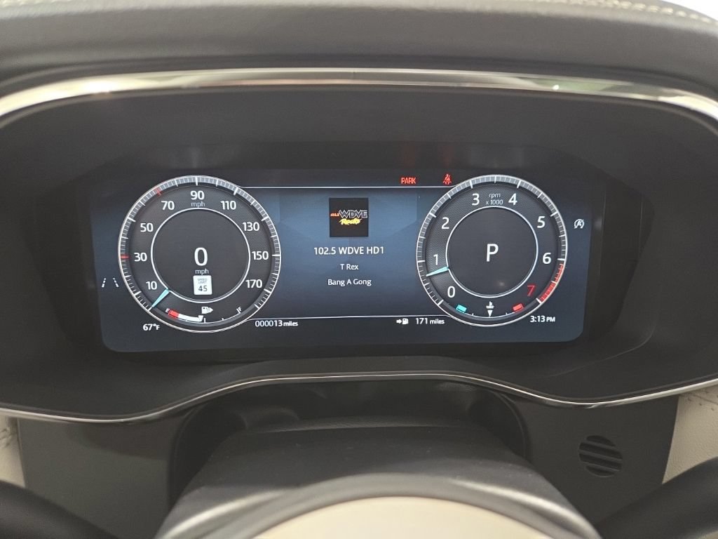New 2026 Jaguar F-PACE R-Dynamic S AWD/4WD image 11
