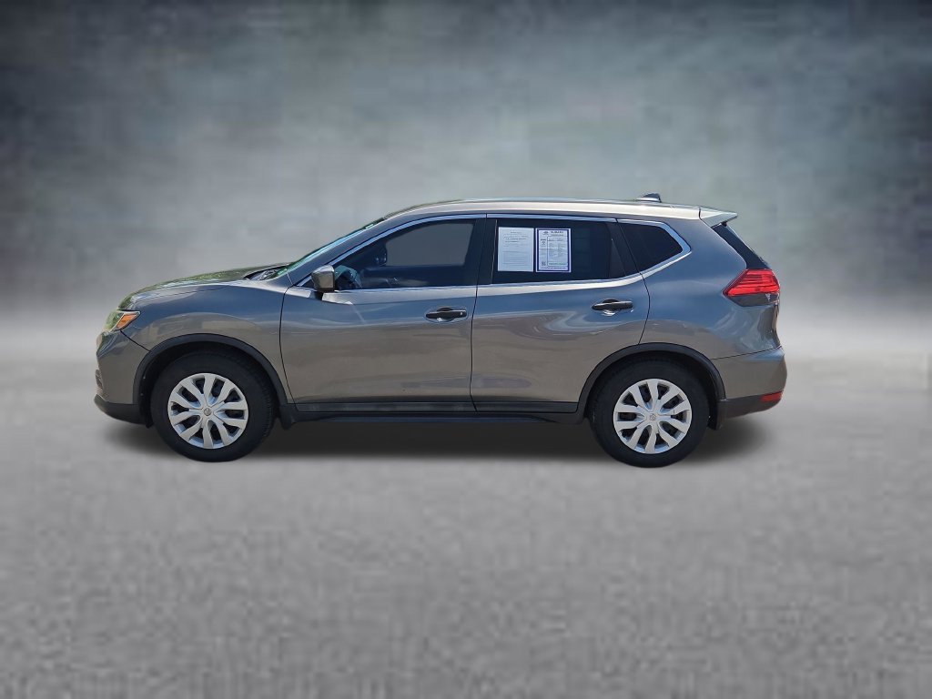 Used 2017 Nissan Rogue S FWD image 9