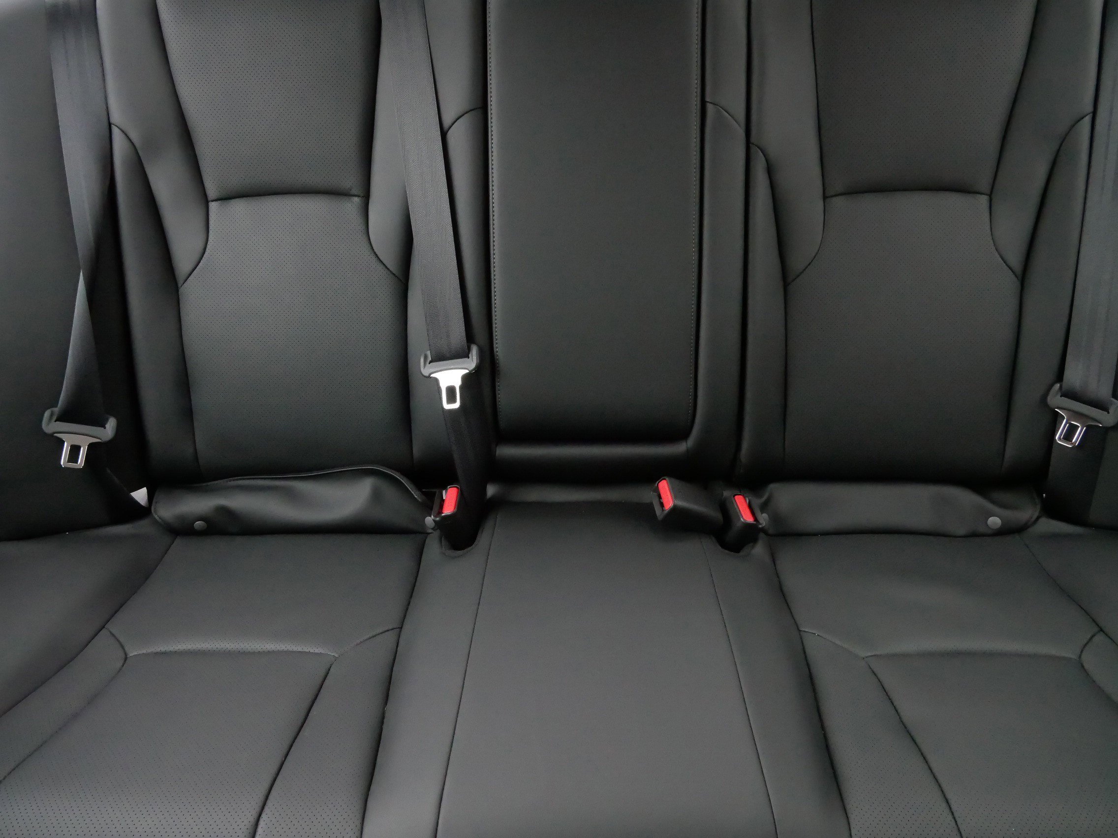 Certified 2025 Honda Accord EX-L image 13