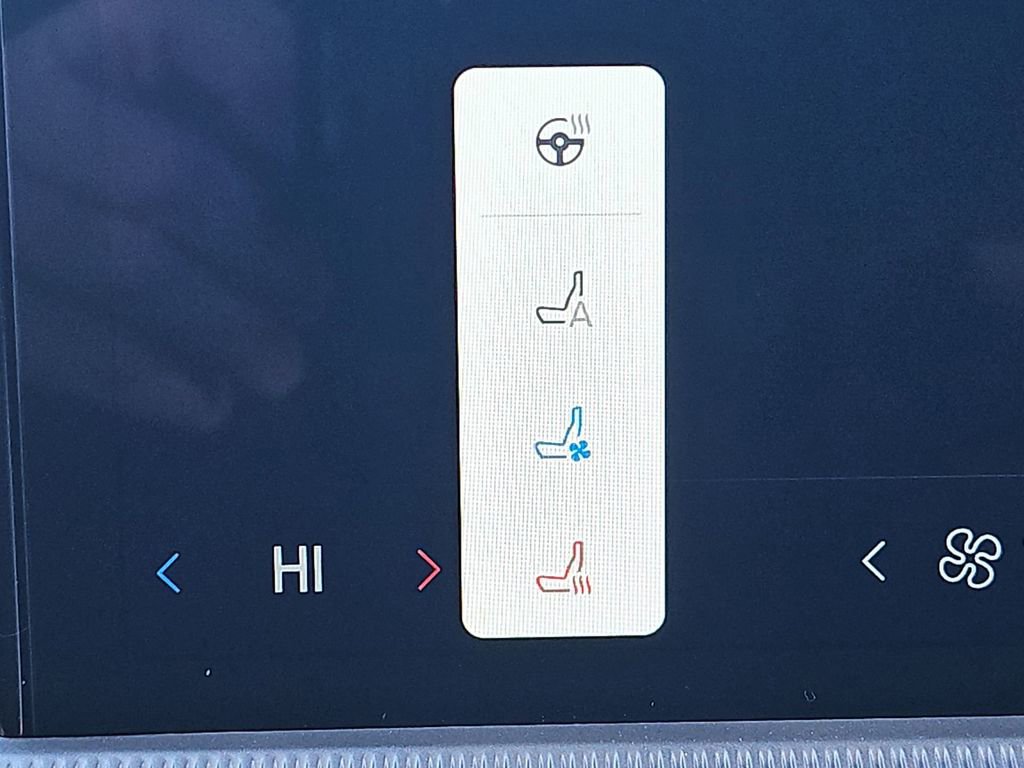 Used 2026 Ford Explorer Platinum w/ LUX Leather Package image 43