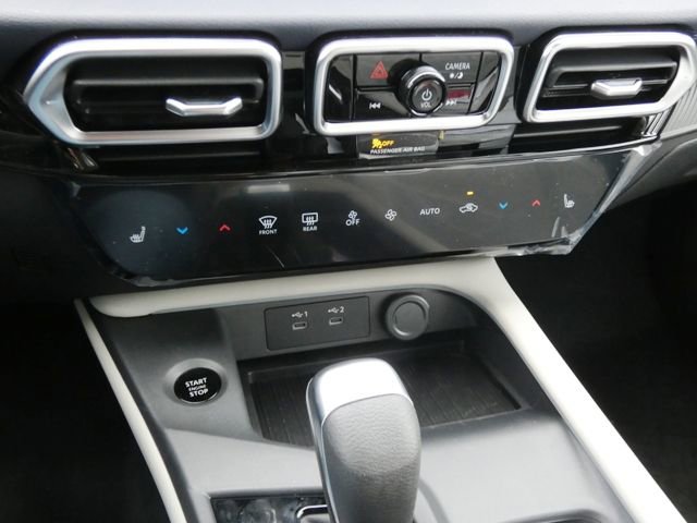 New 2026 Nissan Sentra SL w/ Floor Mat Package FWD image 15