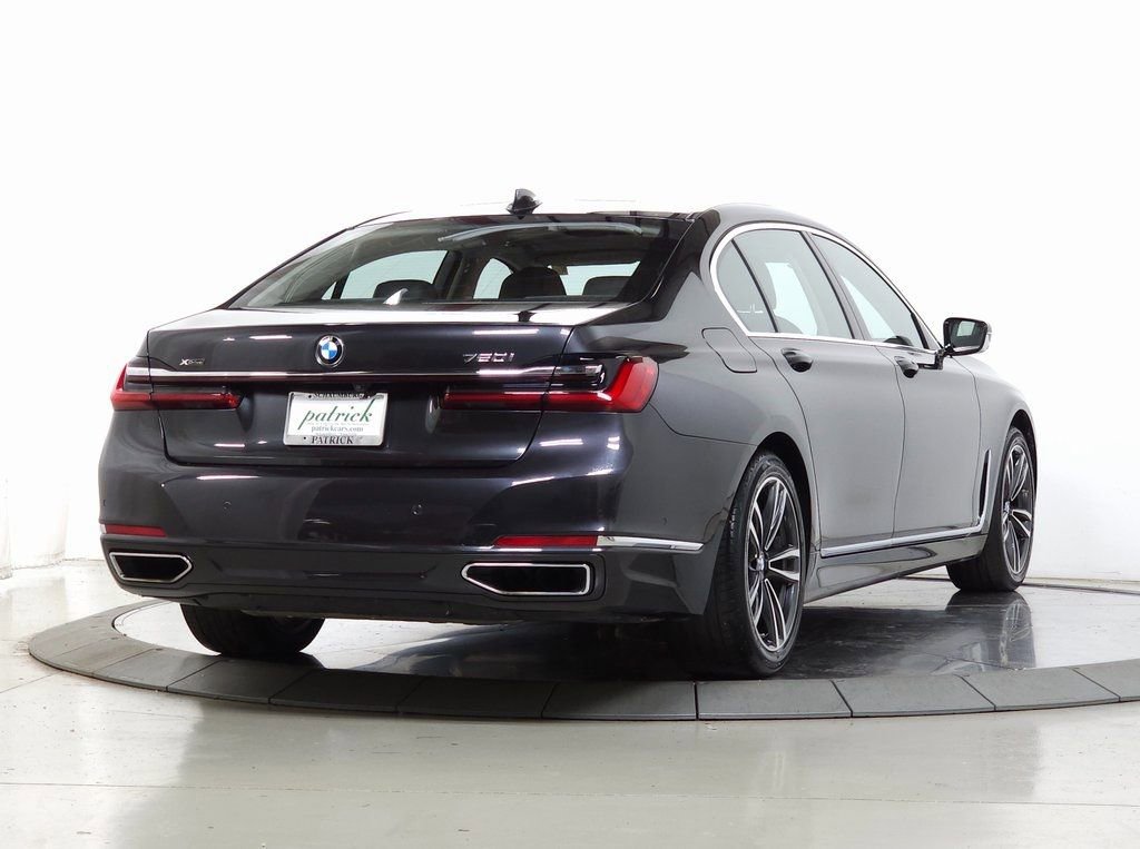 Used 2020 BMW 750i xDrive image 13