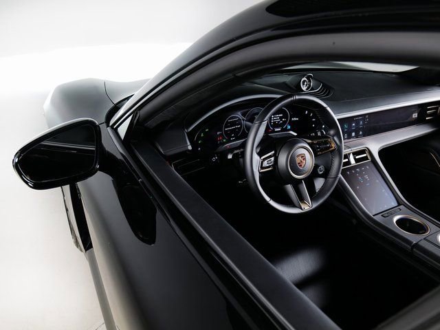 New 2026 Porsche Taycan GTS image 27