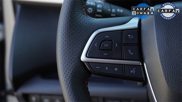 Used 2025 Toyota Sienna XSE w/ XSE Premium Package image 32