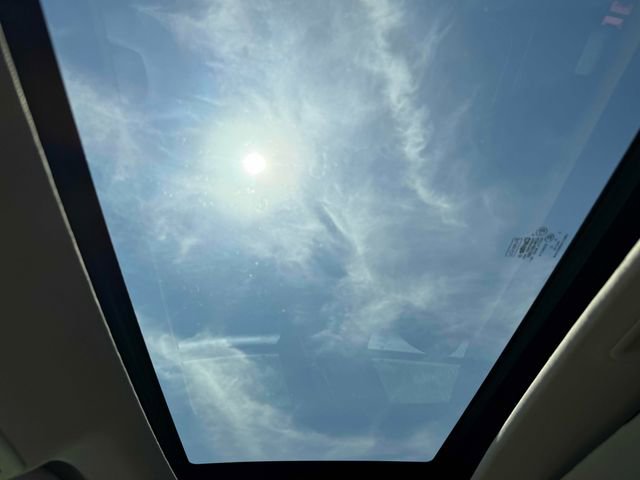 Used 2016 Ford Focus SE w/ Equipment Group 201A image 6