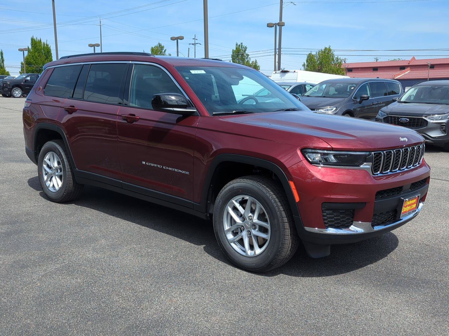 New 2026 Jeep Grand Cherokee L 4WD image 1