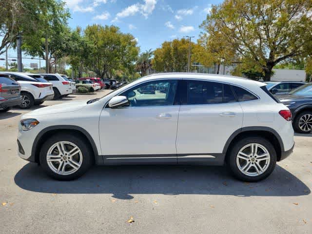 Used 2023 Mercedes-Benz GLA 250 4MATIC image 11