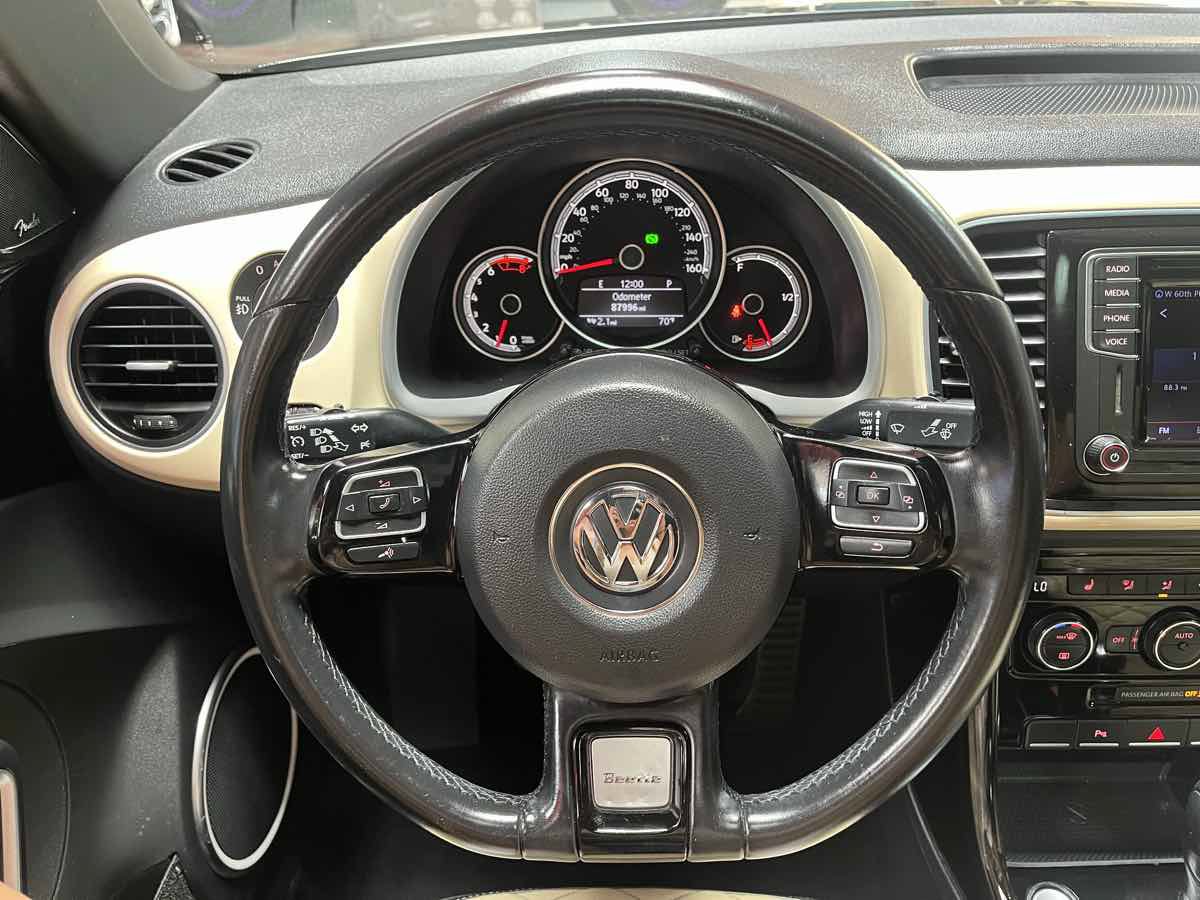 Used 2019 Volkswagen Beetle 2.0T Final Edition SEL FWD image 10