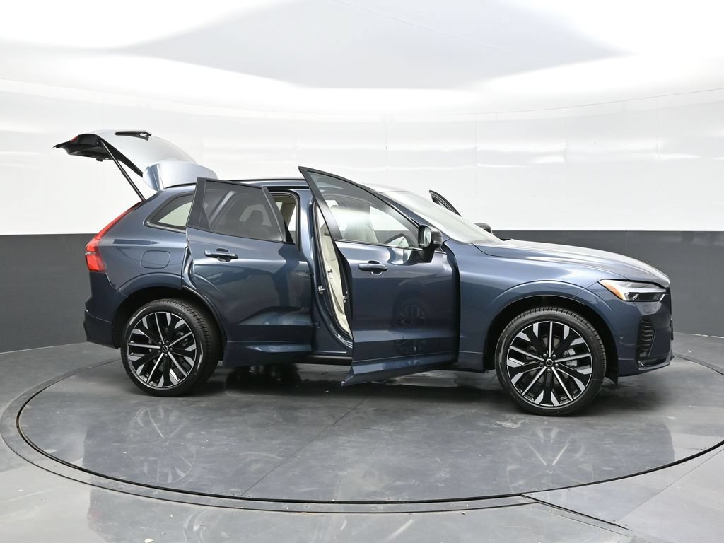New 2026 Volvo XC60 B5 Ultra w/ Climate Package AWD/4WD image 52