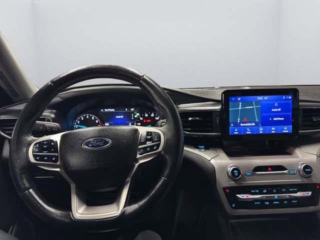 Used 2023 Ford Explorer XLT w/ Equipment Group 202A image 14
