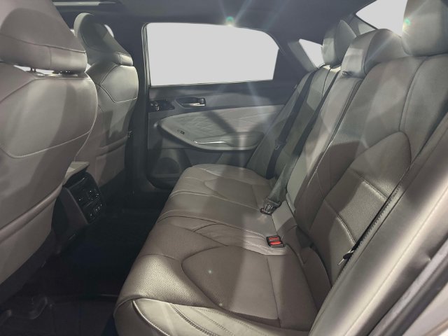 Used 2020 Toyota Avalon Limited w/ Advanced Safety Package FWD image 15