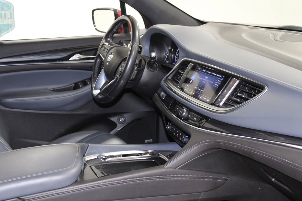 Used 2024 Buick Enclave Premium image 31