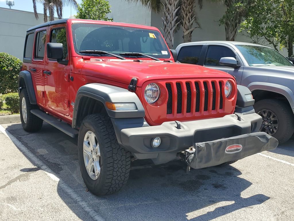 Used 2018 Jeep Wrangler Unlimited Sport S AWD/4WD image 3