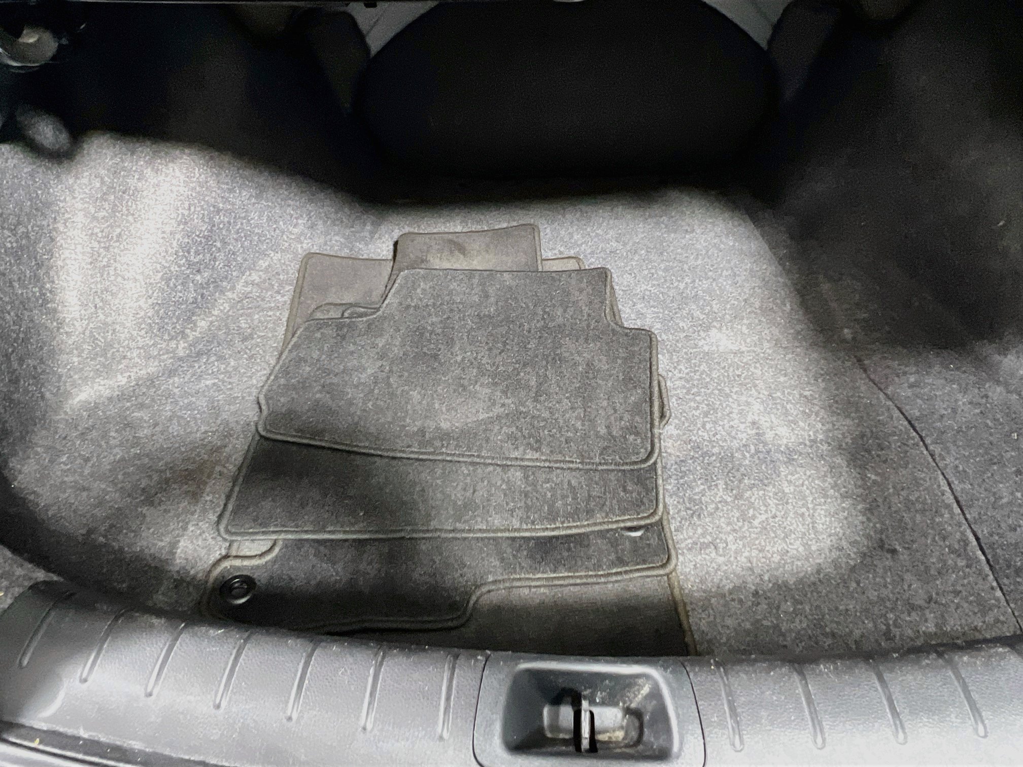 Used 2017 Honda Accord EX-L image 34