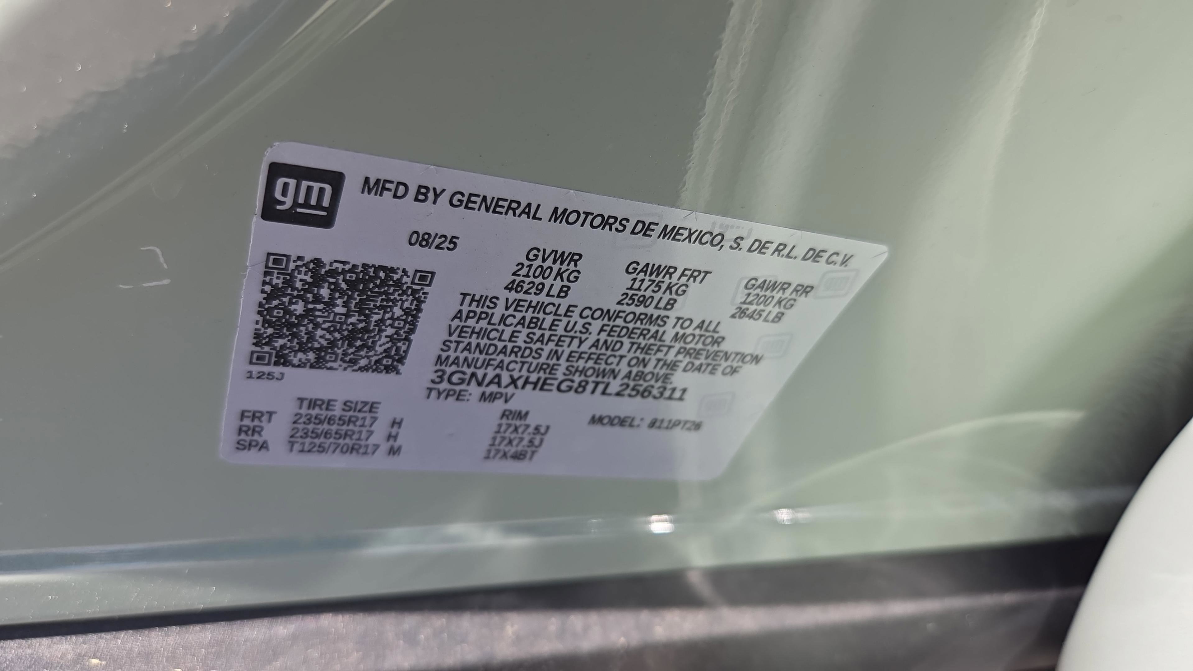 Used 2026 Chevrolet Equinox LT w/ Safety and Technology Package image 19