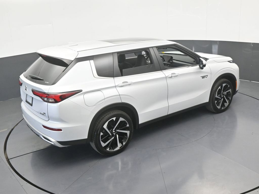New 2025 Mitsubishi Outlander SE image 51