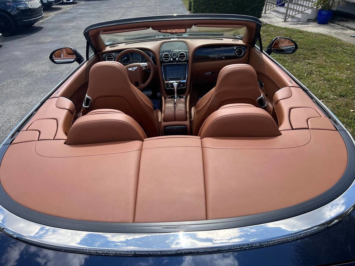 Used 2017 Bentley Continental GT image 11