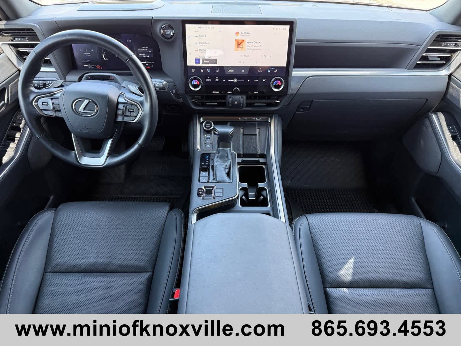 Used 2024 Lexus GX 550 image 20