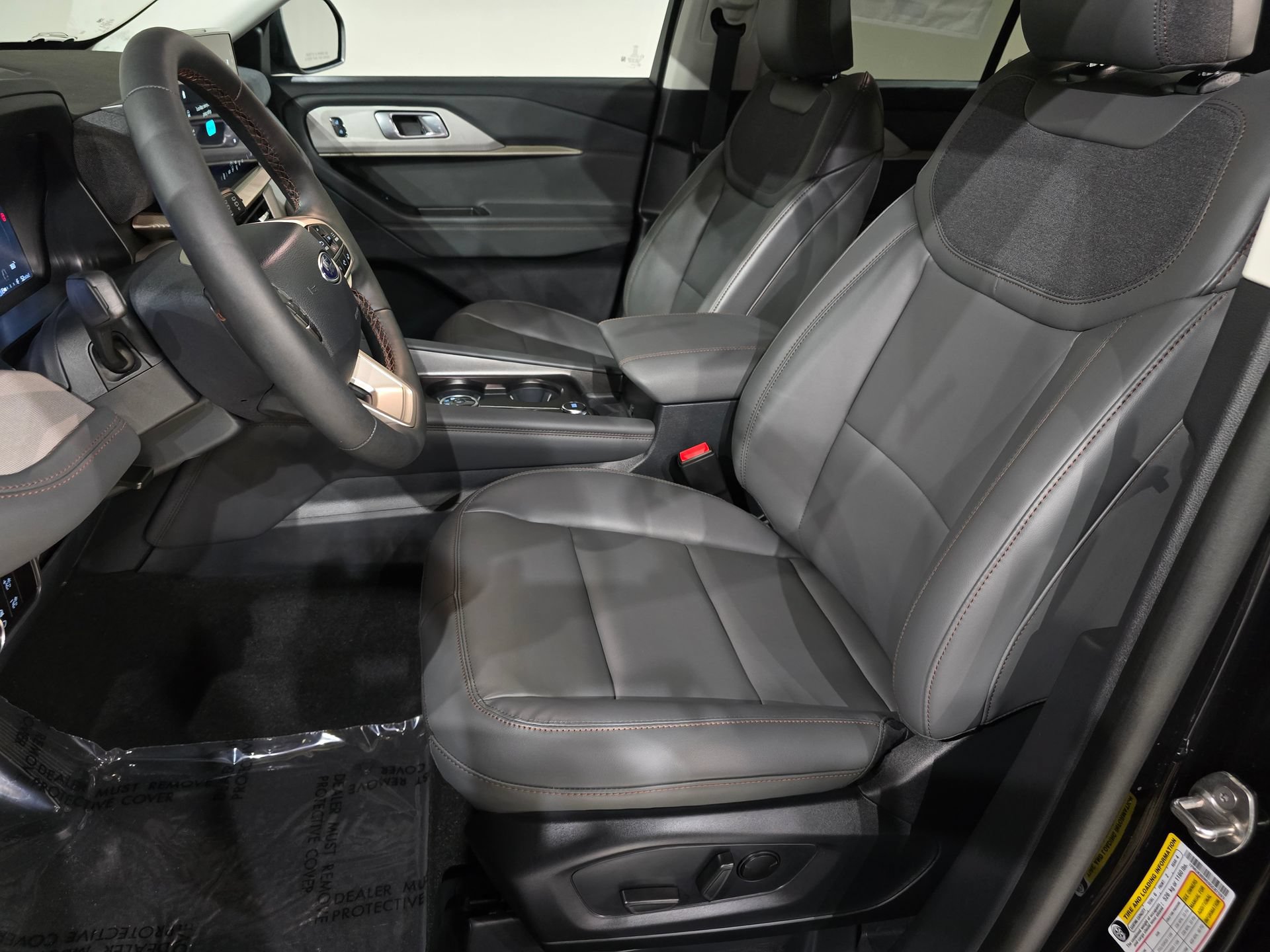 New 2026 Ford Explorer Active w/ Active Comfort Package AWD/4WD image 14