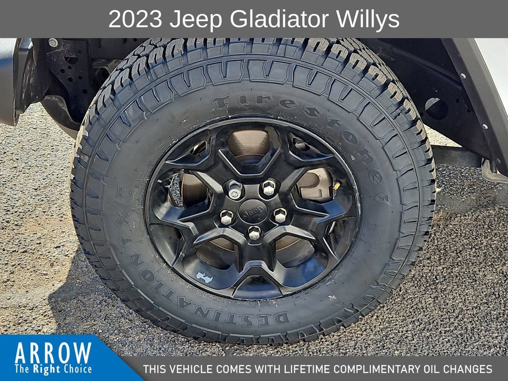 Used 2023 Jeep Gladiator Sport AWD/4WD image 17
